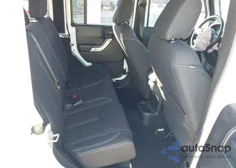 2016 Jeep Wrangler Unlimited Sahara из США, поврежденный, VIN 1C4HJWEG8GL143778